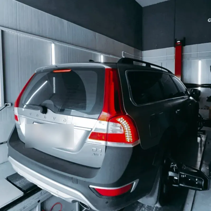 Volvo XC60 — 3d развал-схождение в СТО Дасто, Минск